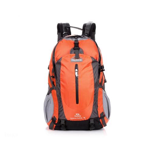 Multi functional layering hiking backpack