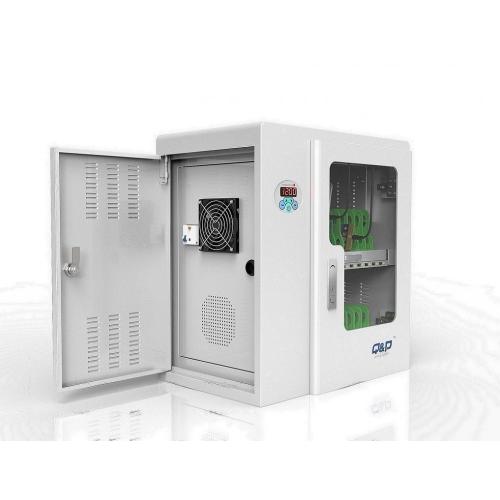 20 tablets and phones charging stations