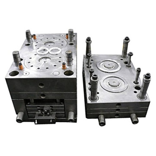 Plastic injection mold for tool case