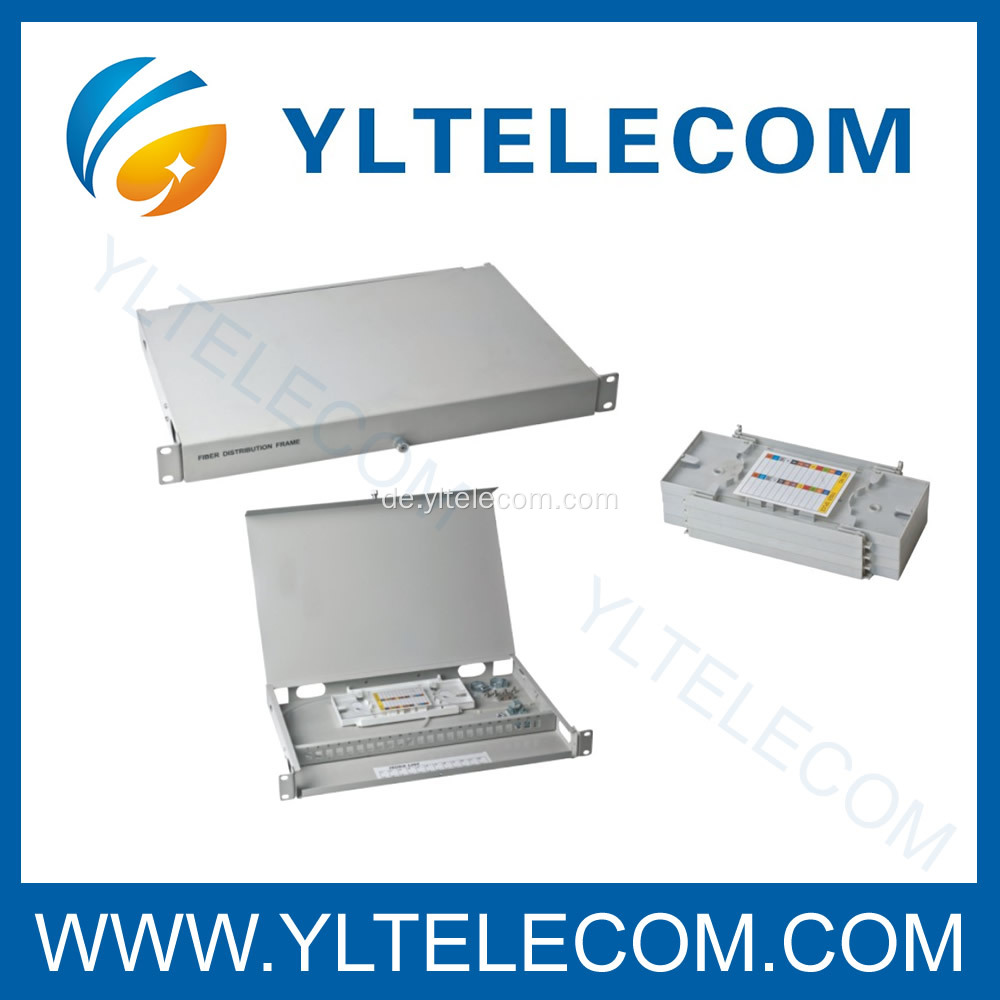 Geöffnetem Deckel FO Patchpanel