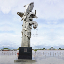 Large garden art metal statue stainless steel fish sculpture