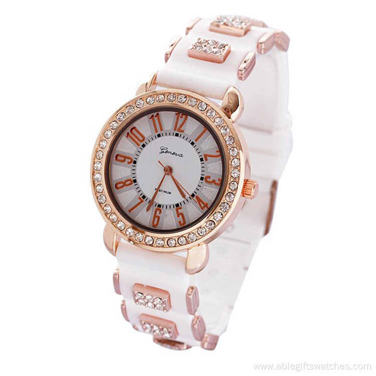 The New Fashion Women Silicone Watches(liyuting)