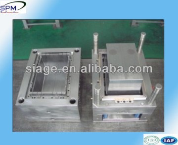 precision plastic mould tooling and die makers