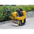 550kg gasoline powered road roller sold at reduced price