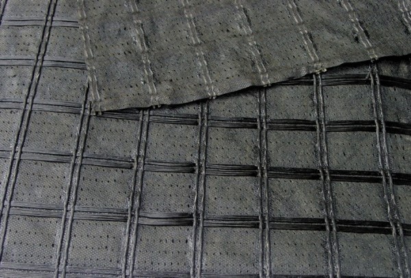 Asfalt Ara Katmanlı Fiberglas Geogrid Kompozitleri