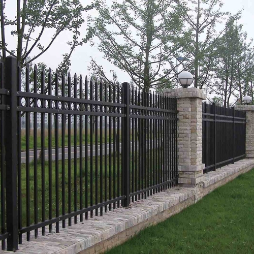 spear top tubular zinc corten steel fence