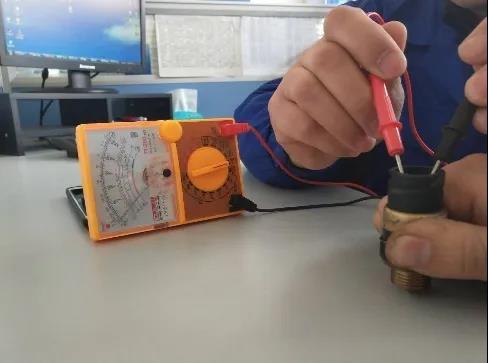 Prosedur Pengujian Sakelar Tekanan Pressure Switch Testing Procedure