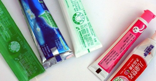 labeling / silk printing / hot stamping small plastic tubes used for toothpaste