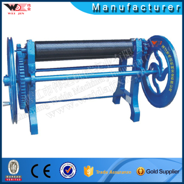 Rubber sheet rolling machine