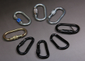 Carabiner forte da forma preta de Dee da cor com fechamento de parafuso