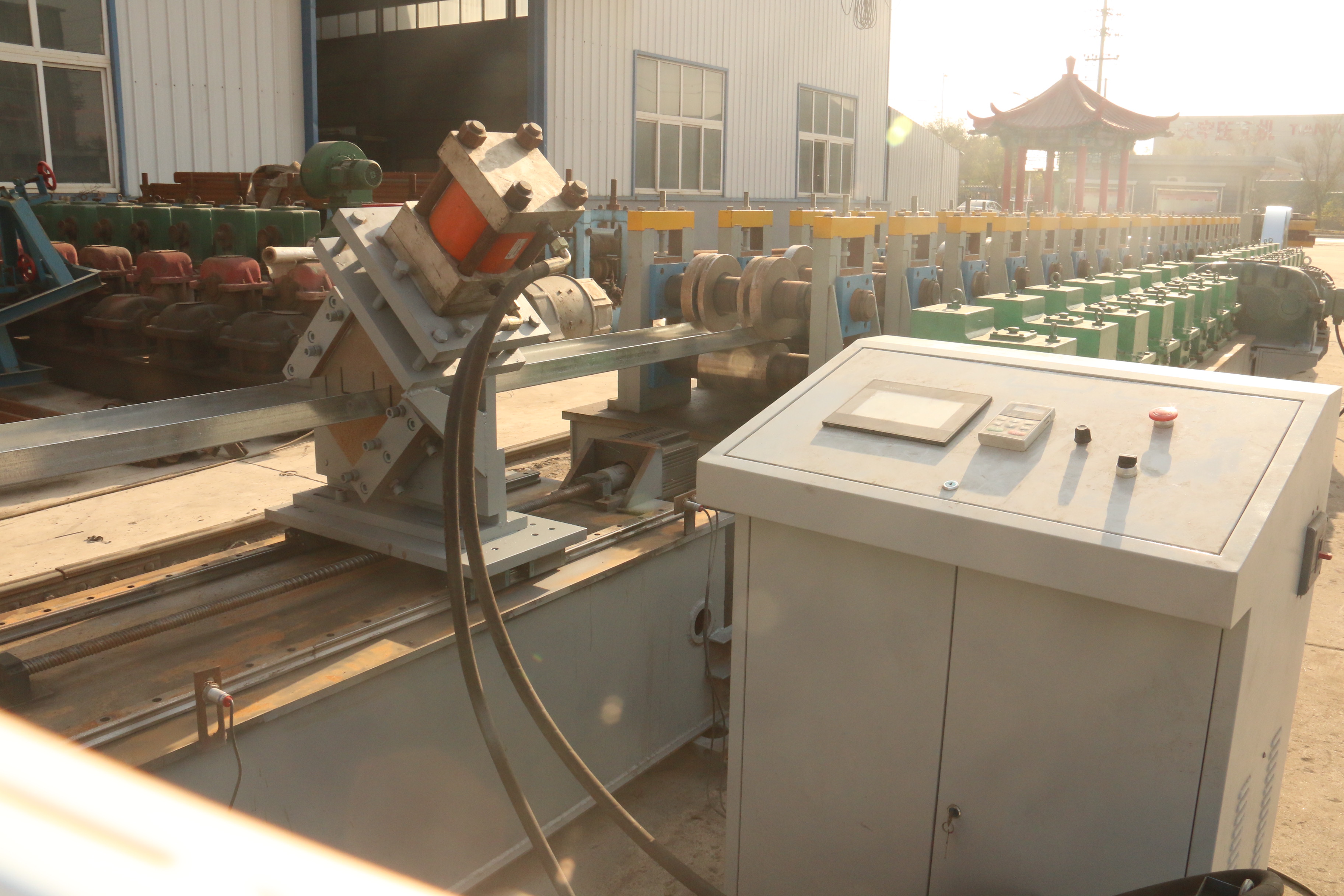 C profile steel strip purlin roll forming machine