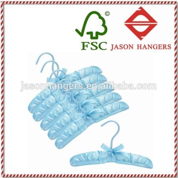 S091 high-quality lovely satin fabric hanger for kids