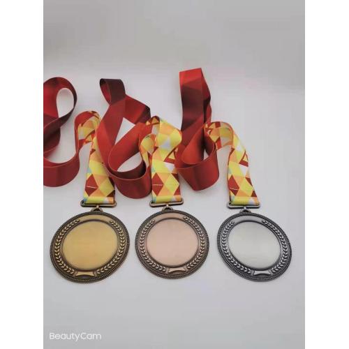 Medalla en blanco de oro, plata, cobre, personalizada