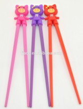 silicone chopstick helper with pig design for beginner