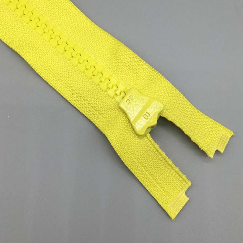 Polyester separating zipper