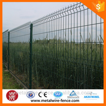 2016 Hot Sale Curve Fence Security Fence