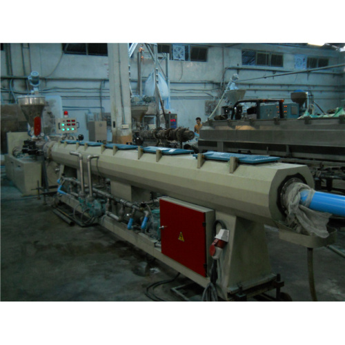 Máquina de fabricación de tubos de PVC / UPVC / CPVC