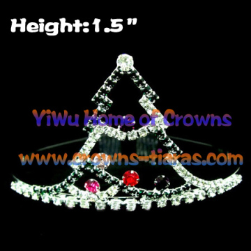 Christmas Crowns In Christmas Tree Shaped