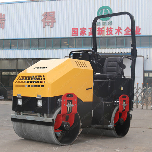 Hydraulic motor double drum driving gasoline engine road roller