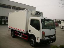 2018 new Japanese nissan refrigerated van truck sales