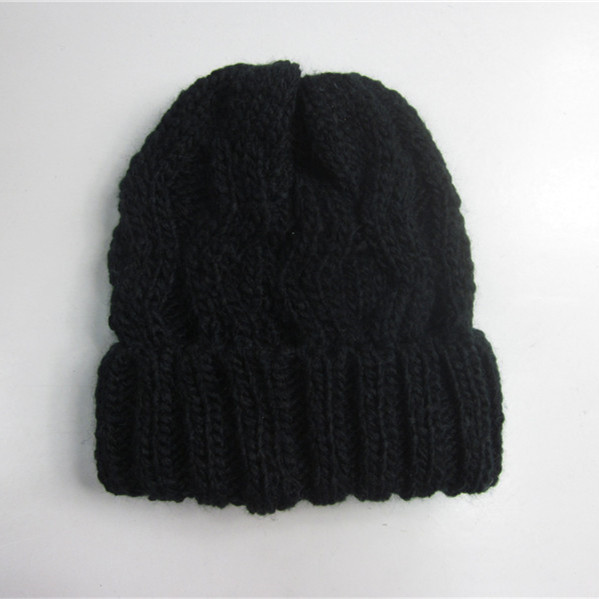 Cable Knit Beanie (1)