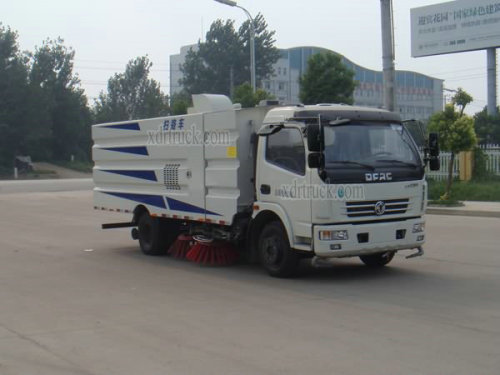 5CBM Dongfeng compacte veegwagen Euro 5