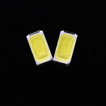 சூப்பர் பிரகாசமான வெள்ளை SMD LED 5730 6000-6500K 70LM