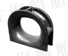 Ship outfitting closed fairlead