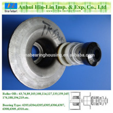 Labyrinth conveyor roller components