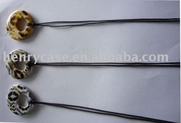 eyeglass cord with fashion design