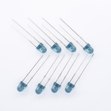 740nm IR LED 3mm LED Lentille Bleue H4.5mm