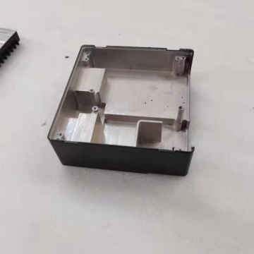 CNC machining of precision milling aluminum housing part