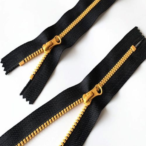 Good-looking large plastic zippers for coat