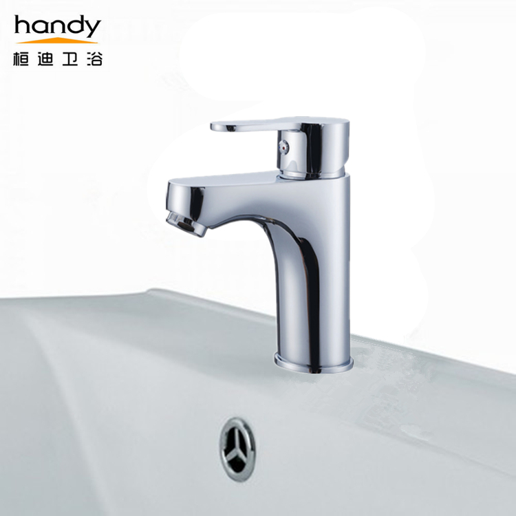 Single handle deck mounted basin faucet