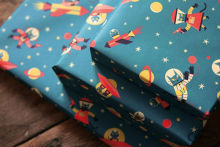 New Design Fancy Gift Case Wrapping Paper Size Display