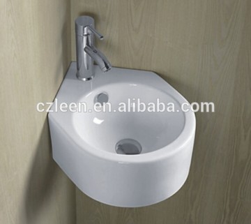 Classic bathroom ceramic art basin