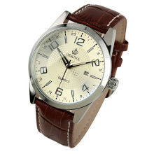 New Men Casual Beige Dial Leather Strap Quartz Elegance Wrist Watch WM312