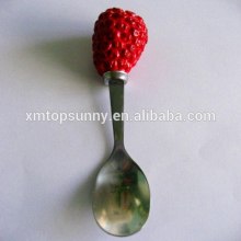 2014 Raspberry Resin Handle bulk metal spoons