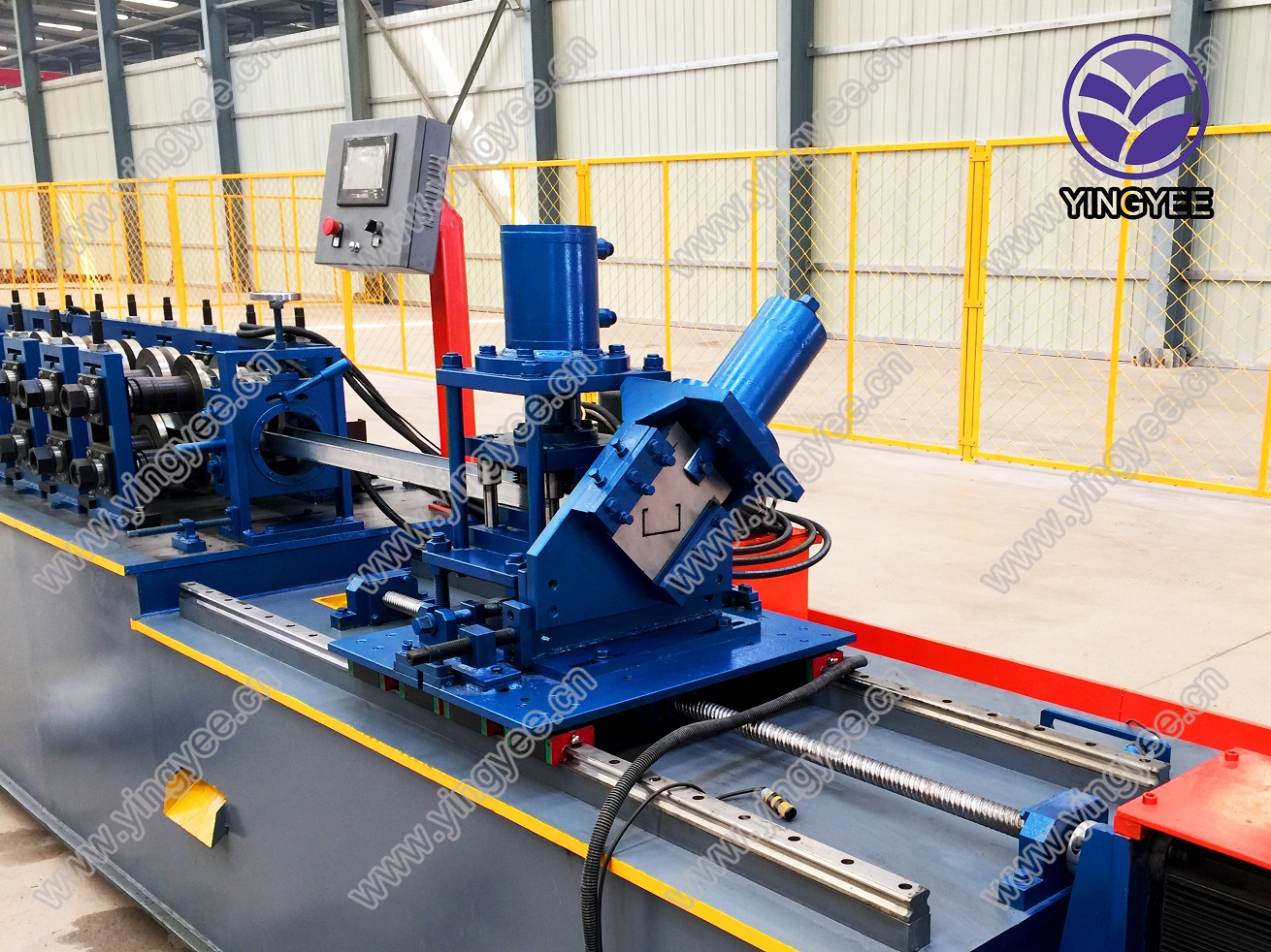 distinctive stud and track light keel roll forming machine