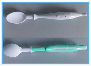 2014 New style plastic talking spoon