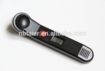 Tire digital pressure gauge, digital tire gauge, easy operated digital tire gauge, digital tire meter