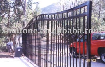 Iron garden fencing gate