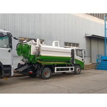 Dongfeng 4x2 small vacuum sewage suction truck