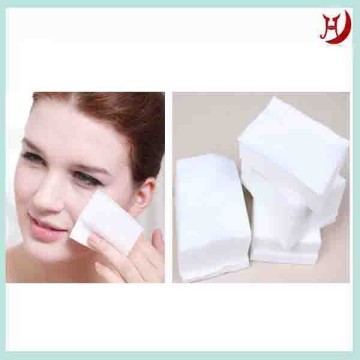 Spunlace nonwoven soft facial puff