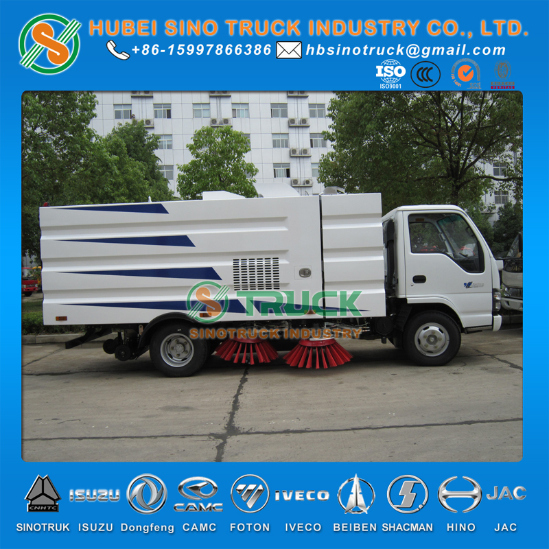 ISUZU Road Sweeping Truck