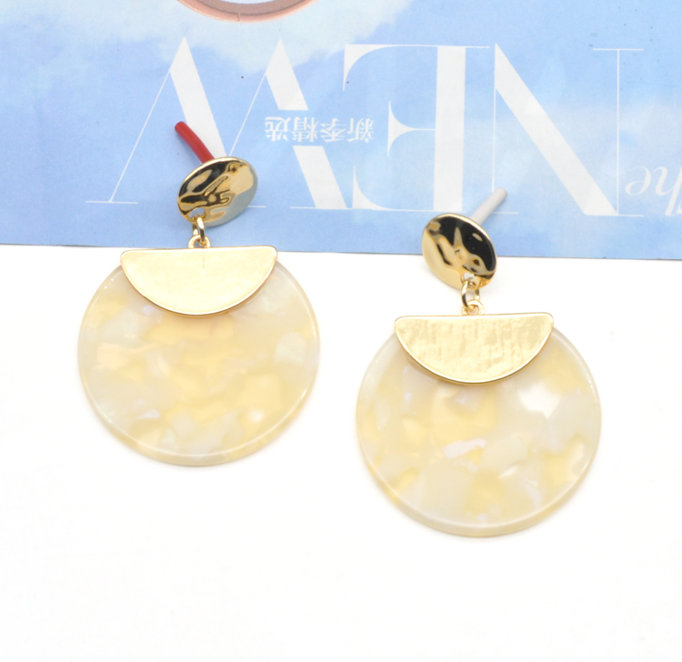 2021 SS style gold alloy and round acetate boutique woman earrings