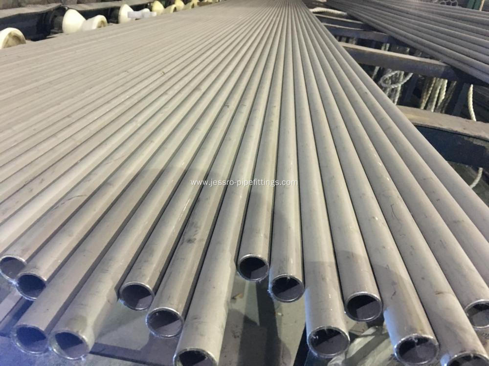 Stainless Steel Seamless tubes for Heat exchanger&Boiler&Condensar 25*2*9000MM,pickled and annealed,plain ends