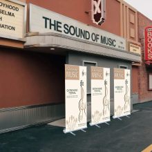 Aluminum Frame Portable Roll Up Banner Stand for Advertising Displays