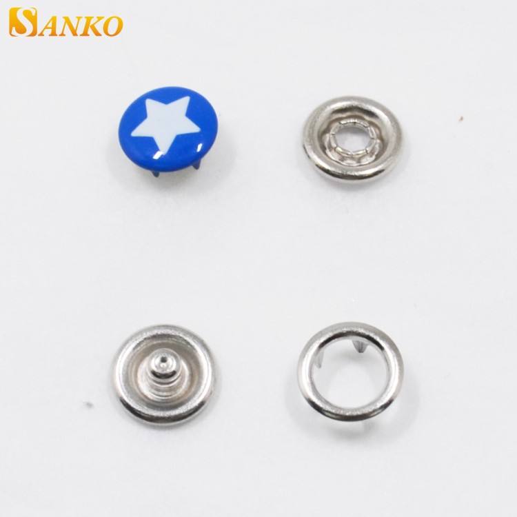 Oeko Tex Standard Marke Hersteller Drücken Sie Button Metall Prong Snap-Button Button Messing Runde für Babykleidung Trockenreinigung
