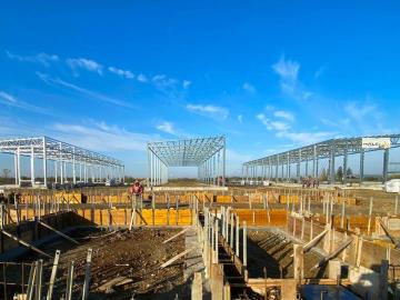 Prefabricated Light Steel Structure Industrial Warehouse